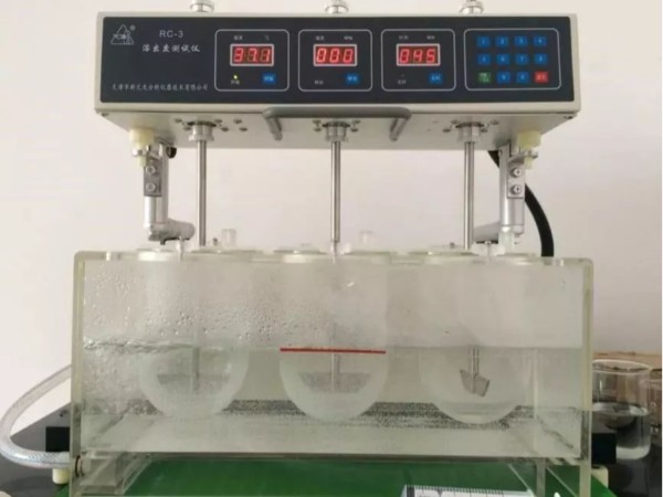 ����ģ����θ�����еİ�������п��