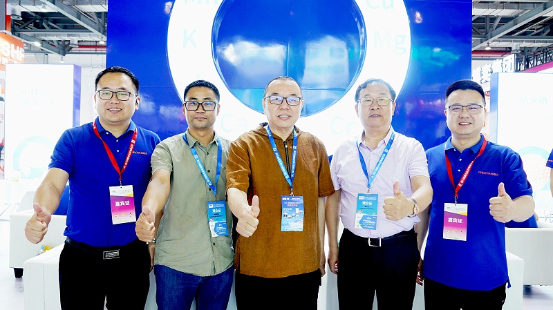 �ϲ��󲩻�long8Ψһ��������չλ�ֳ�4