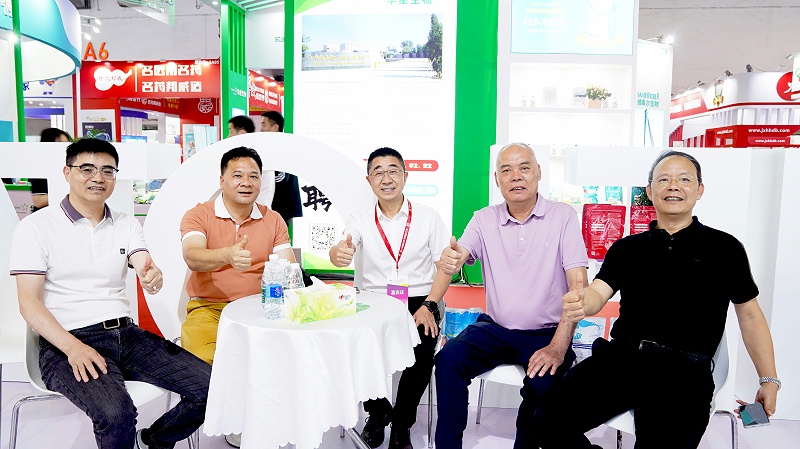 �ϲ��󲩻�long8Ψһ��������չλ�ֳ�1