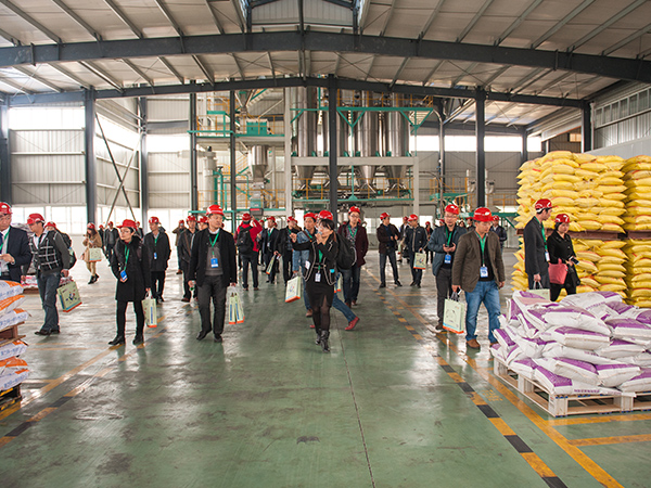 ΢��Ԫ�����Ӽ����ϣ����ϰ�˵���Ǹ��ò�Ʒ